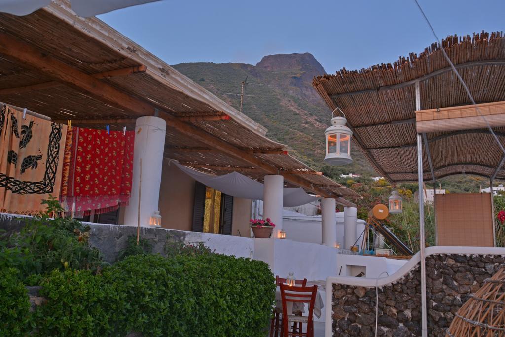 Mariangelica Hotel Ginostra Exterior photo